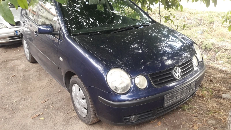 VW Polo 9N, снимка 1 - Автомобили и джипове - 45702358