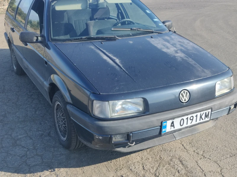 VW Passat, снимка 1 - Автомобили и джипове - 47381022