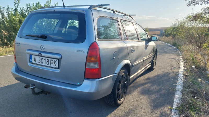 Opel Astra, снимка 4 - Автомобили и джипове - 47339334