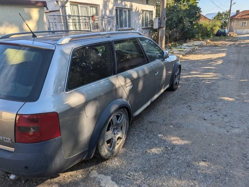 Audi A6 Allroad 2.5TDI, снимка 10 - Автомобили и джипове - 47345977