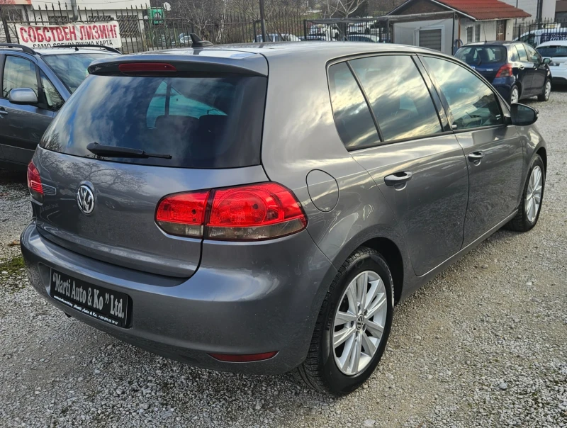 VW Golf 1.6 TDI, снимка 6 - Автомобили и джипове - 48406893