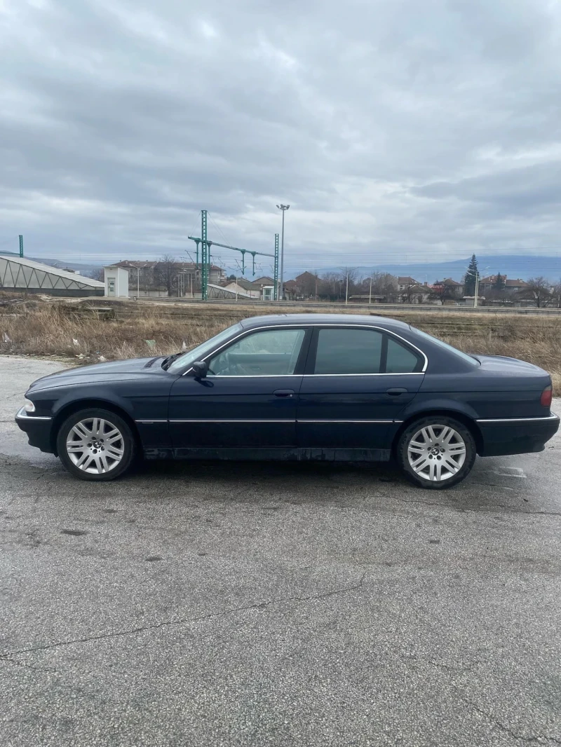 BMW 728, снимка 4 - Автомобили и джипове - 48995687