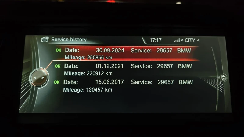 BMW 740 Снимки+ Видео, снимка 17 - Автомобили и джипове - 49006421