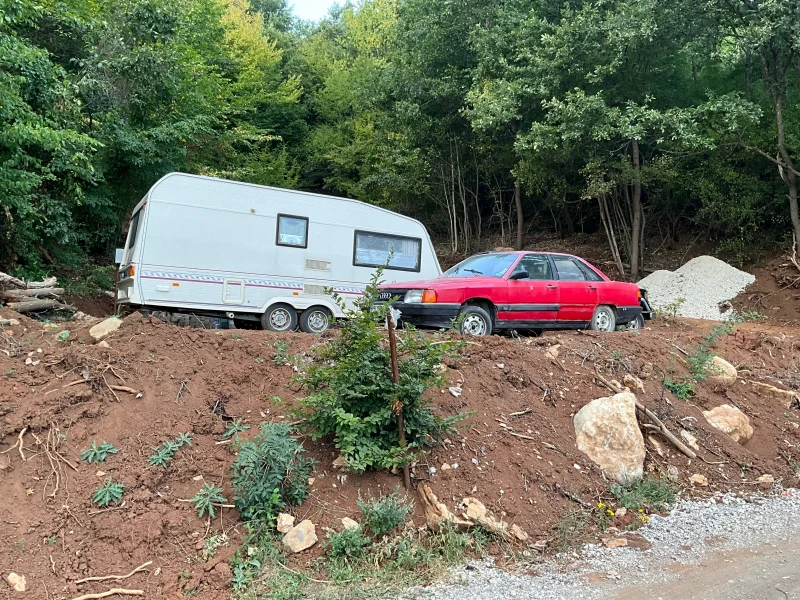 Audi 100 C3, снимка 1 - Автомобили и джипове - 49037971