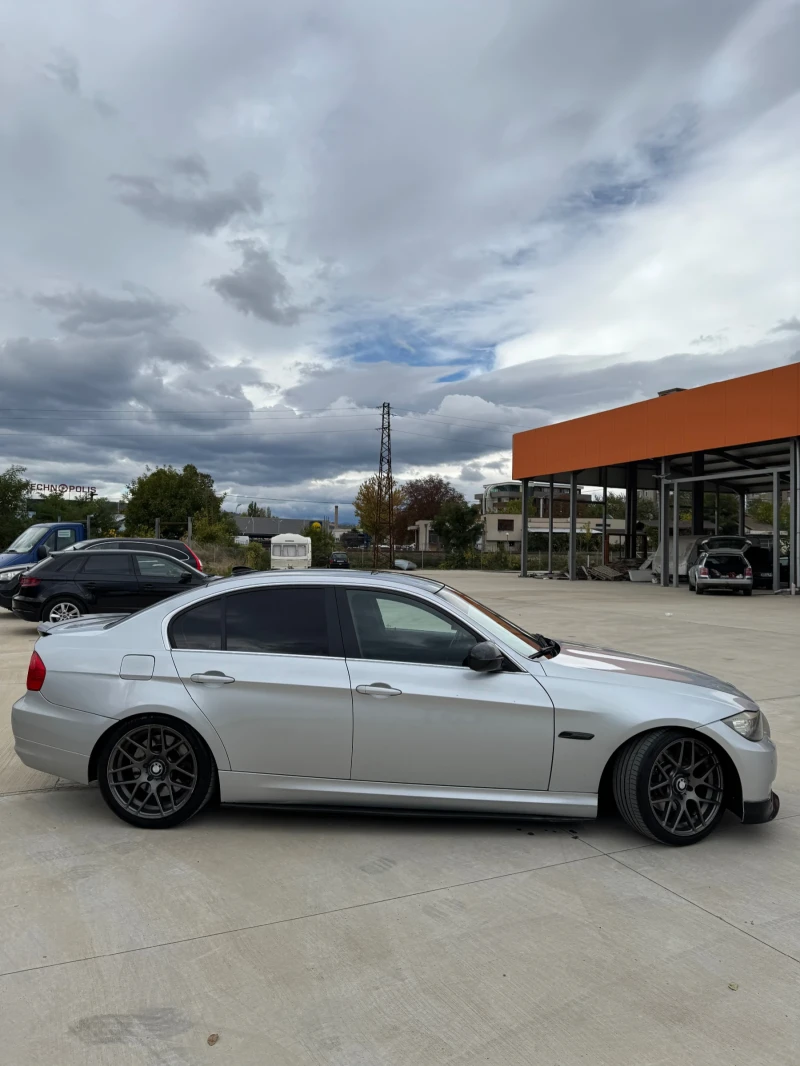 BMW 330 BMW E90 330D, снимка 3 - Автомобили и джипове - 52483825
