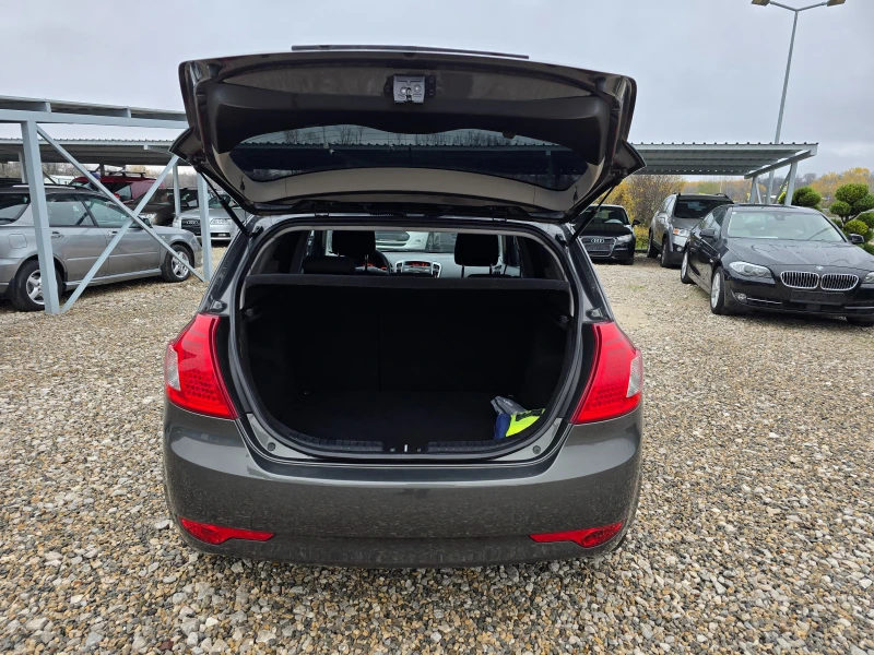 Kia Ceed 1.6CRDI 90кс ! ! РЕАЛНИ КИЛОМЕТРИ ! ! ЕВРО 5, снимка 15 - Автомобили и джипове - 52659290