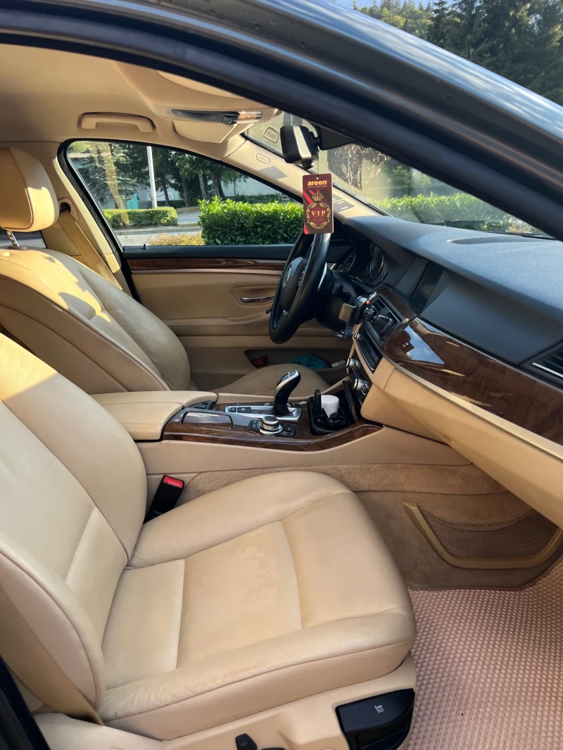 BMW 523, снимка 11 - Автомобили и джипове - 52908776