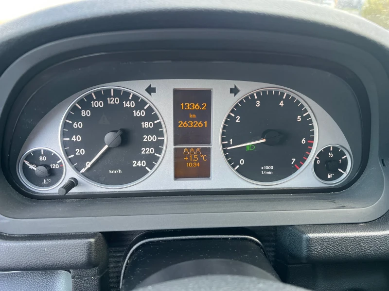 Mercedes-Benz B 170 1.7 БЕНЗИН РЪЧКА ГЕРМАНИЯ, снимка 13 - Автомобили и джипове - 53036286