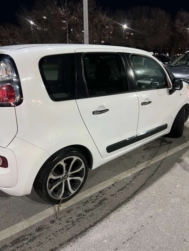 Citroen C3 Picasso, снимка 14 - Автомобили и джипове - 53087803