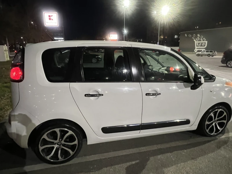 Citroen C3 Picasso, снимка 12 - Автомобили и джипове - 53087803