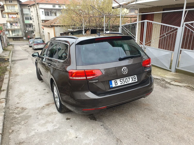 VW Passat 1.6 tdi, снимка 5 - Автомобили и джипове - 53564398