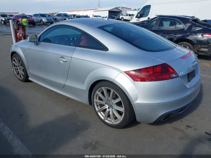 Audi Tt 2l 2.0T, снимка 3 - Автомобили и джипове - 53577879