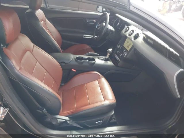 Ford Mustang  - изображение 5