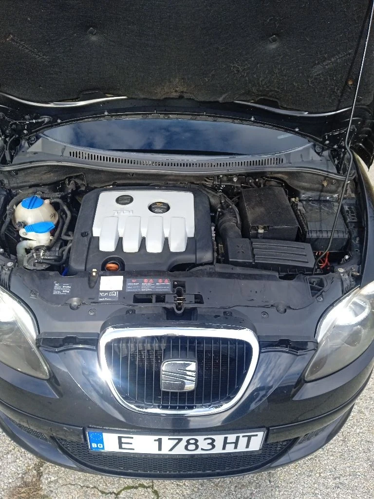 Seat Altea 2.0 TDI, снимка 13 - Автомобили и джипове - 53013147