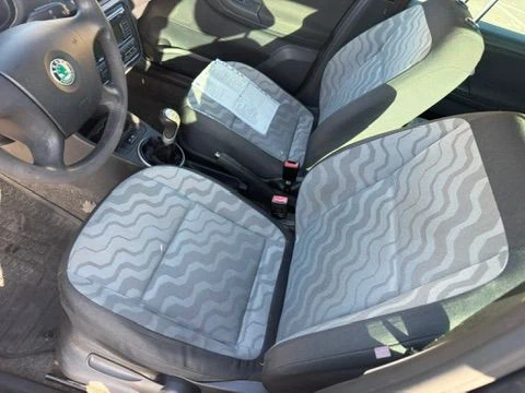 Skoda Roomster, снимка 8 - Автомобили и джипове - 54102600