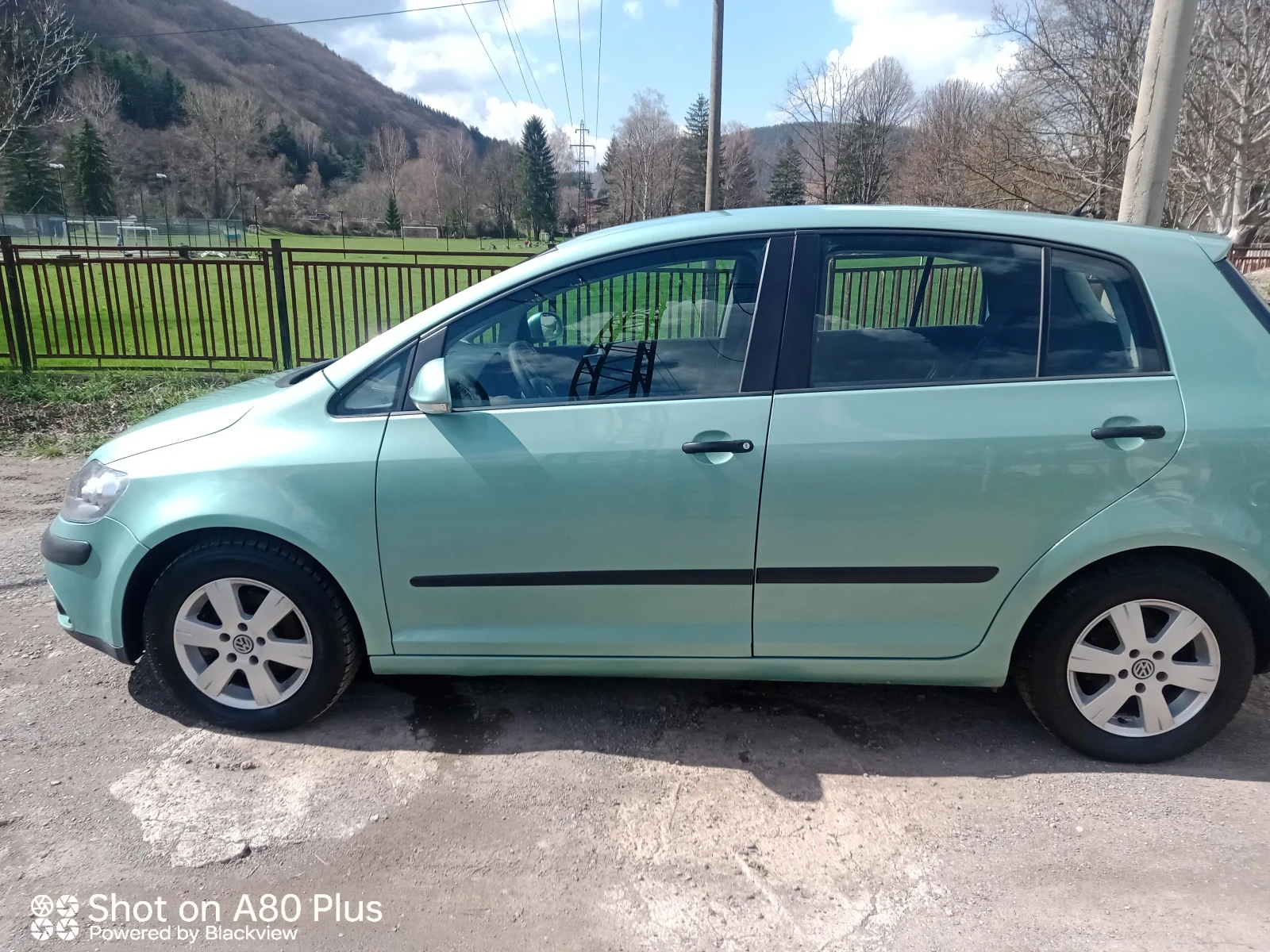 VW Golf Plus ОТЛИЧЕН - изображение 8