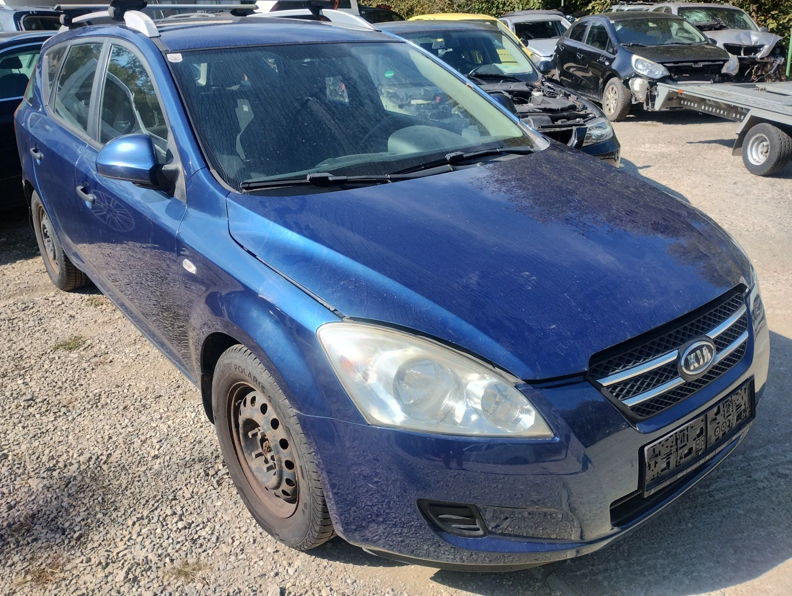 Kia Ceed 1.4i, снимка 10 - Автомобили и джипове - 50720773