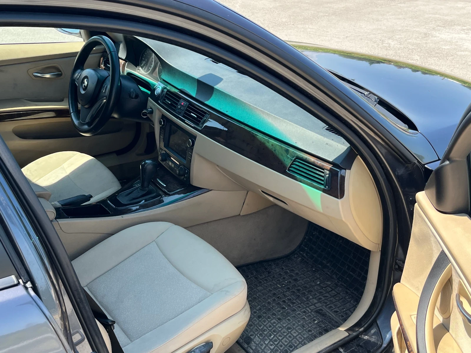 BMW 320  - изображение 8