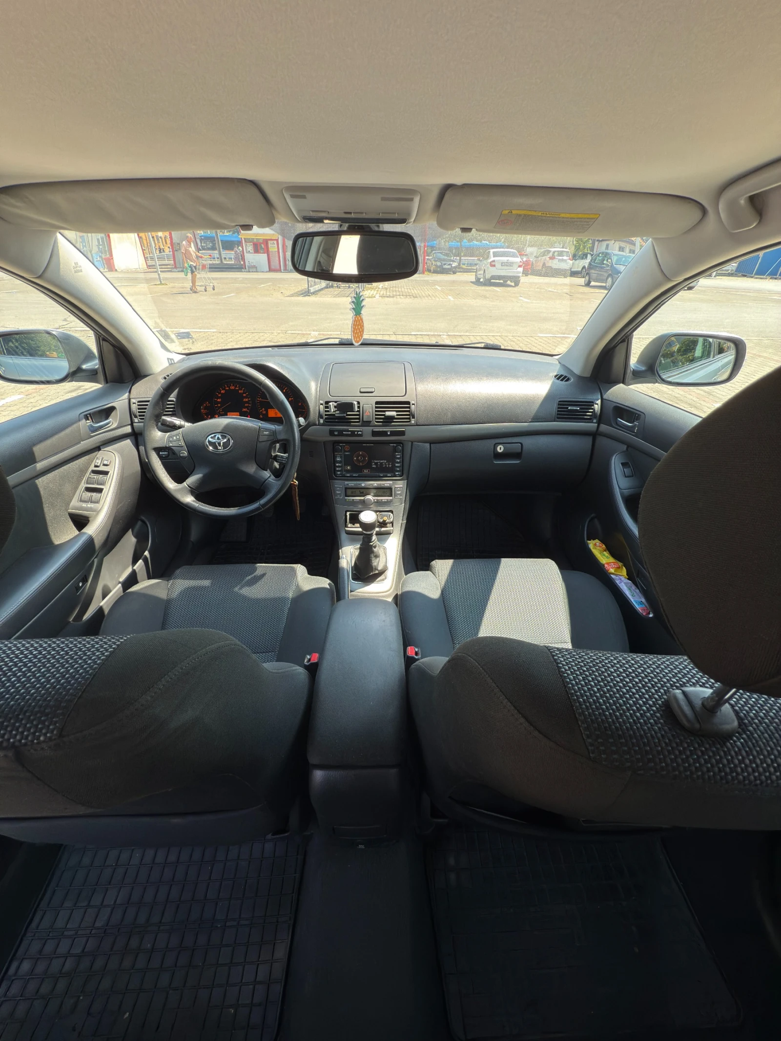 Toyota Avensis 2.0 D4D 126к.с. 6 скорости - изображение 9