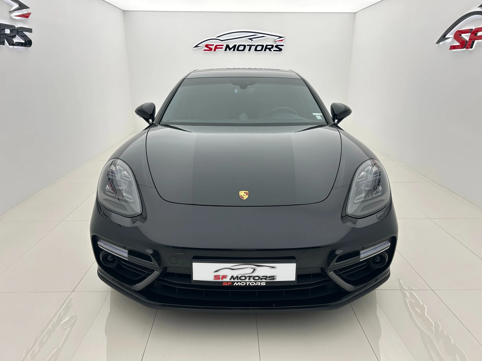 Porsche Panamera Turbo Sport Turismo - изображение 2
