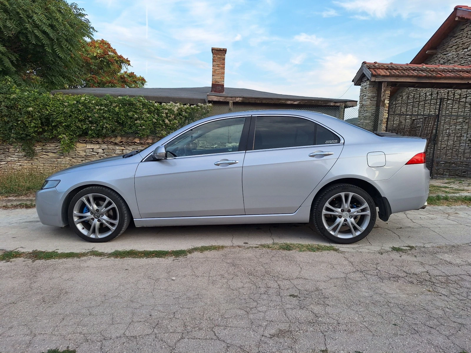 Honda Accord  - изображение 2