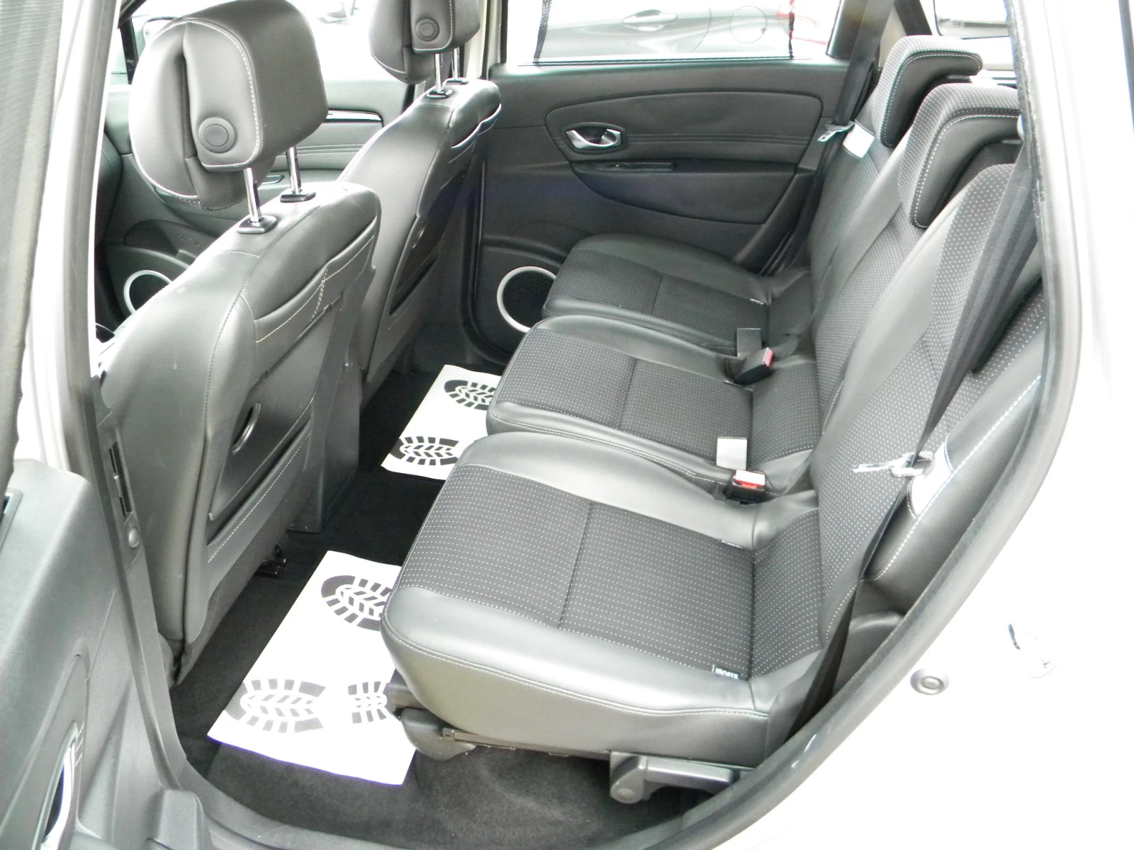 Renault Grand scenic 1.5DCI-6ck* INITIALE* 7* NAVI- * EURO5 | Mobile.bg   11