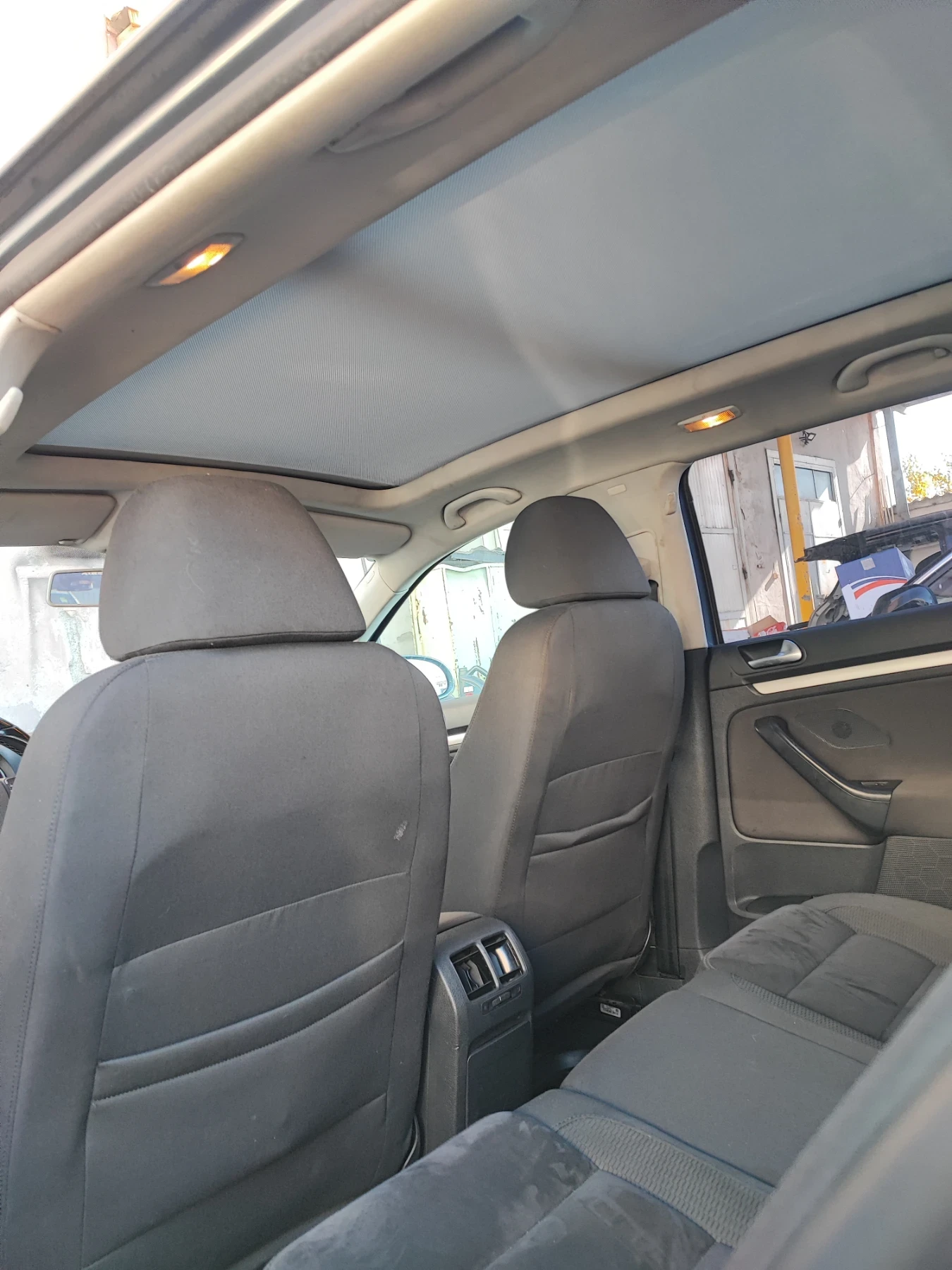 VW Golf Variant 1.6tdi - изображение 3