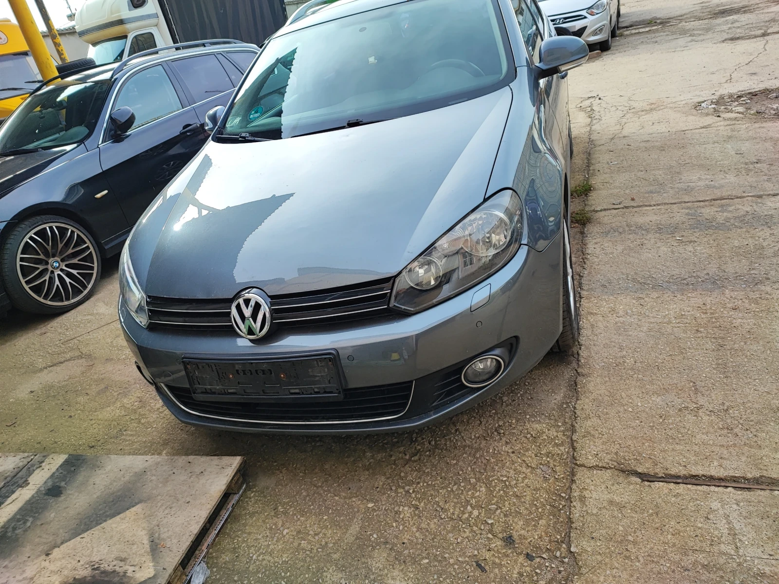 VW Golf Variant 1.6tdi - изображение 5