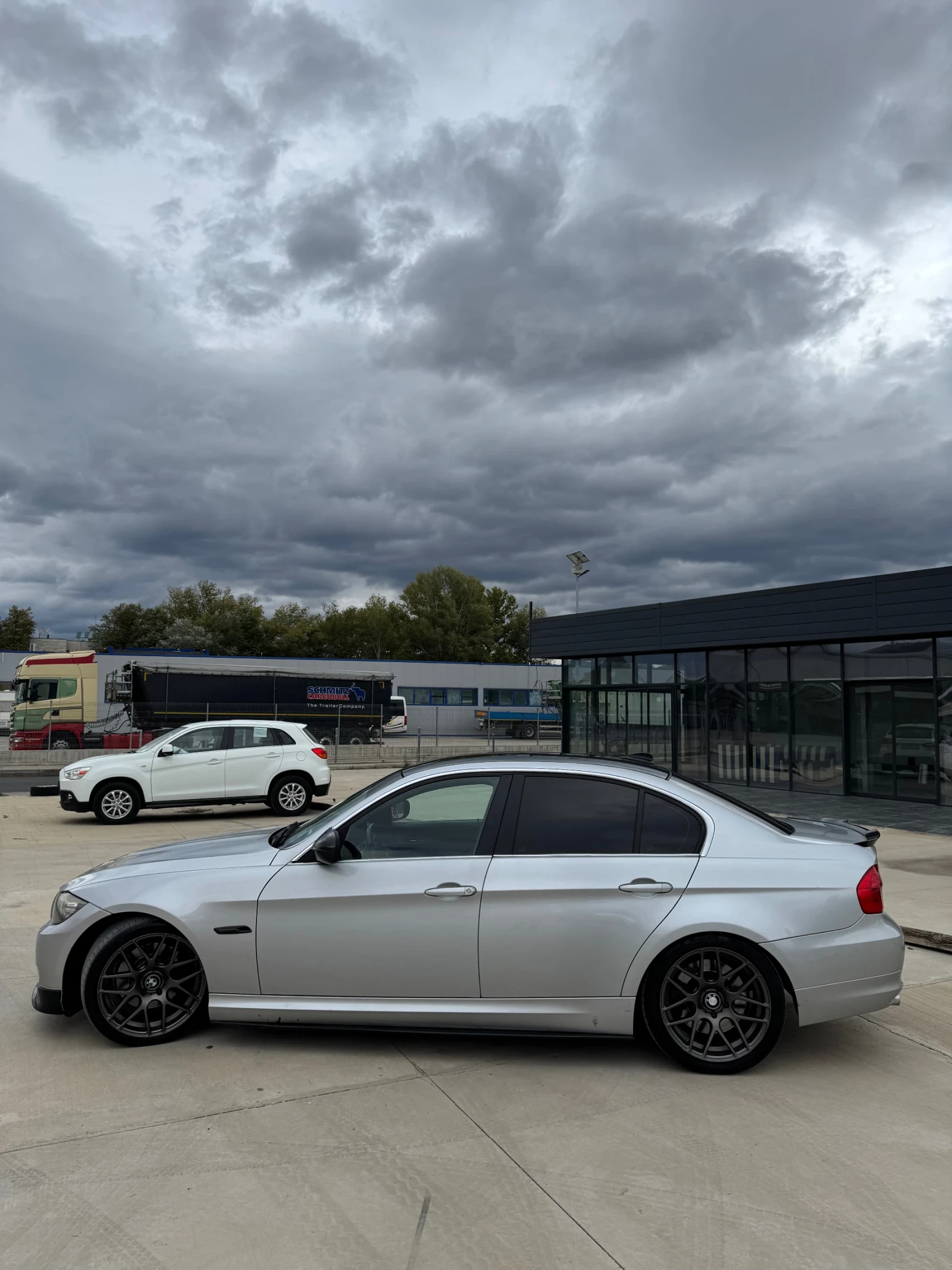 BMW 330 BMW E90 330D - изображение 4