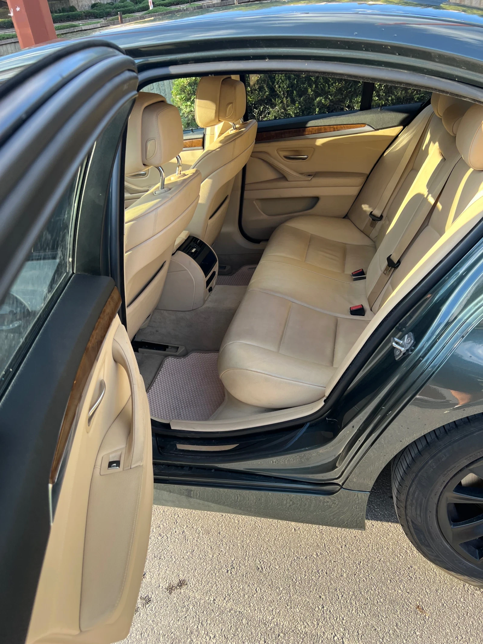 BMW 523  - изображение 5