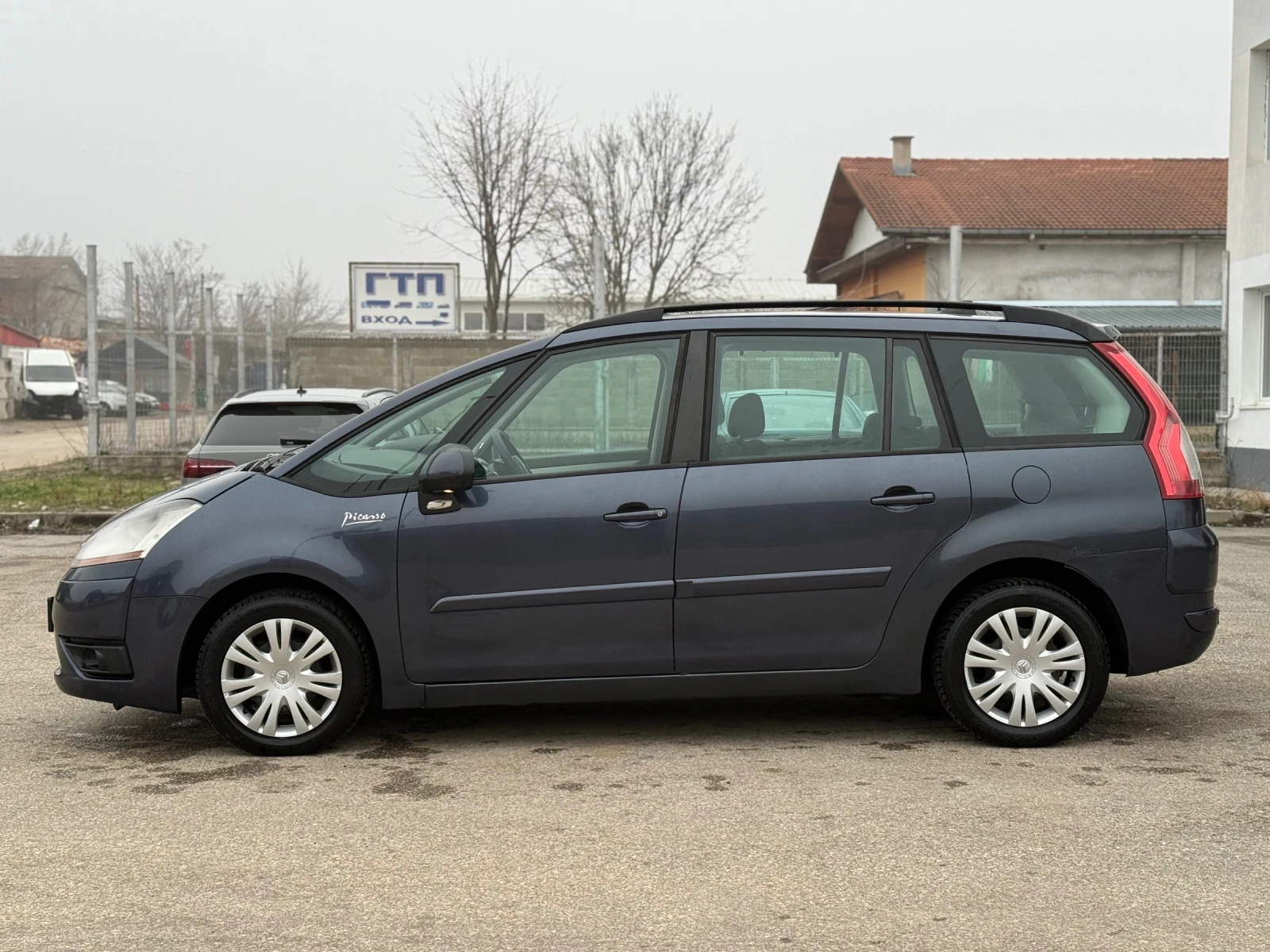 Citroen Grand C4 Picasso 1.6d 7местен - изображение 2