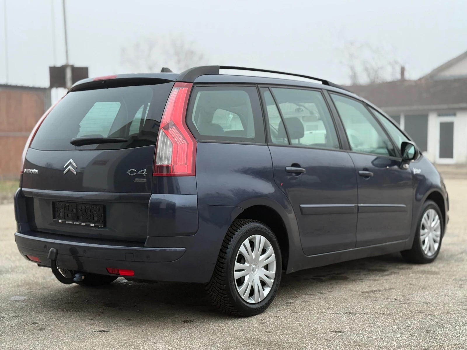 Citroen Grand C4 Picasso 1.6d 7местен - изображение 5