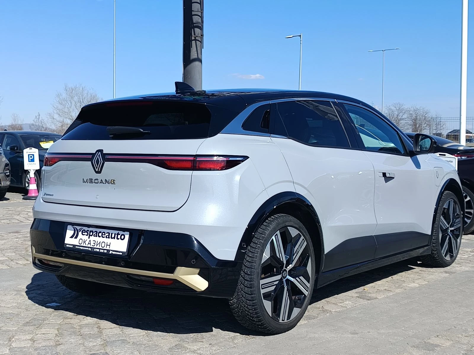 Renault Megane electric Iconic EV 60 220 �.�. optimum charge | Mobile.bg � ����������� 6