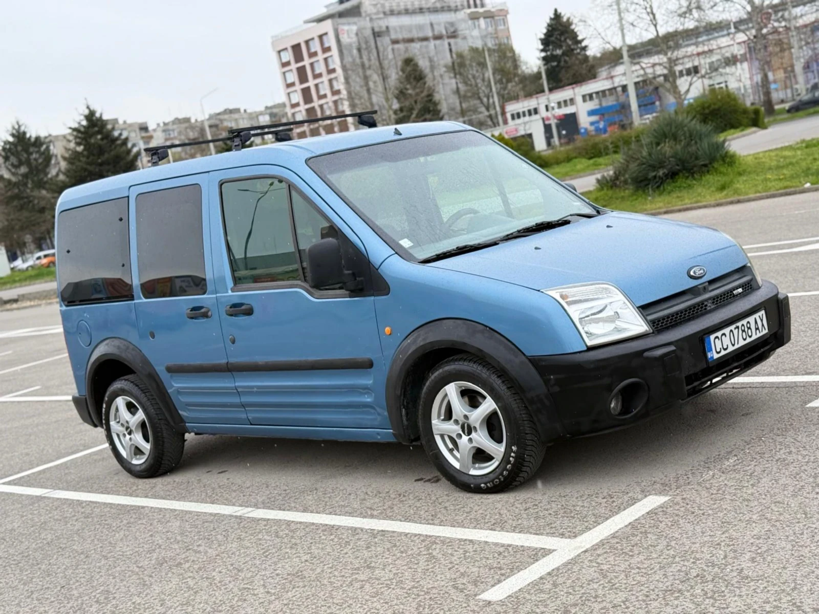 Ford Tourneo Connect 3 КЛЮЧА/ РАБОТЕЩ КЛИМАТИК/СЕРВ. ИСТОРИЯ/БЕЗ РЪЖДА , снимка 7 - Автомобили и джипове - 54165893