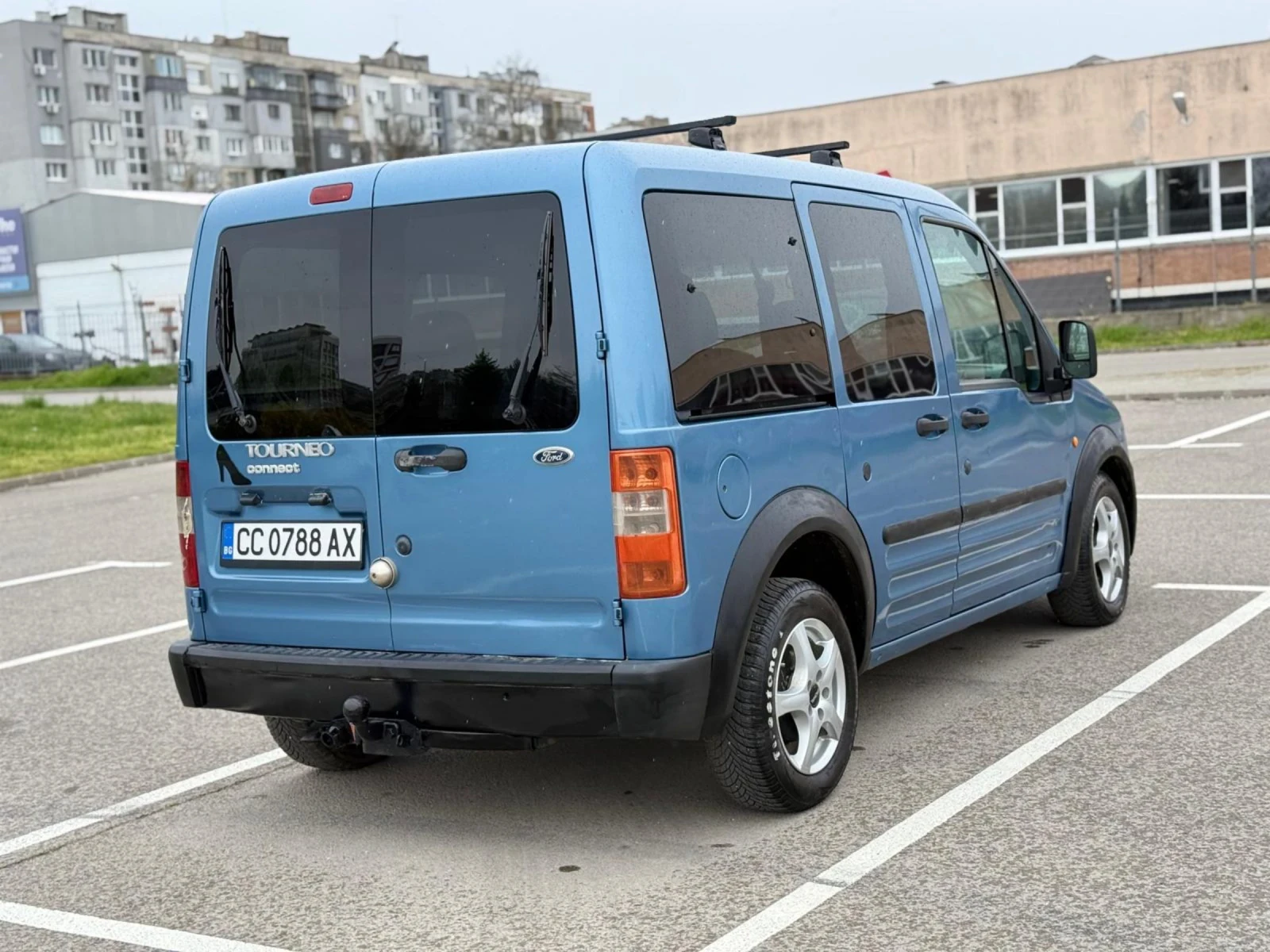 Ford Tourneo Connect 3 КЛЮЧА/ РАБОТЕЩ КЛИМАТИК/СЕРВ. ИСТОРИЯ/БЕЗ РЪЖДА , снимка 5 - Автомобили и джипове - 54165893