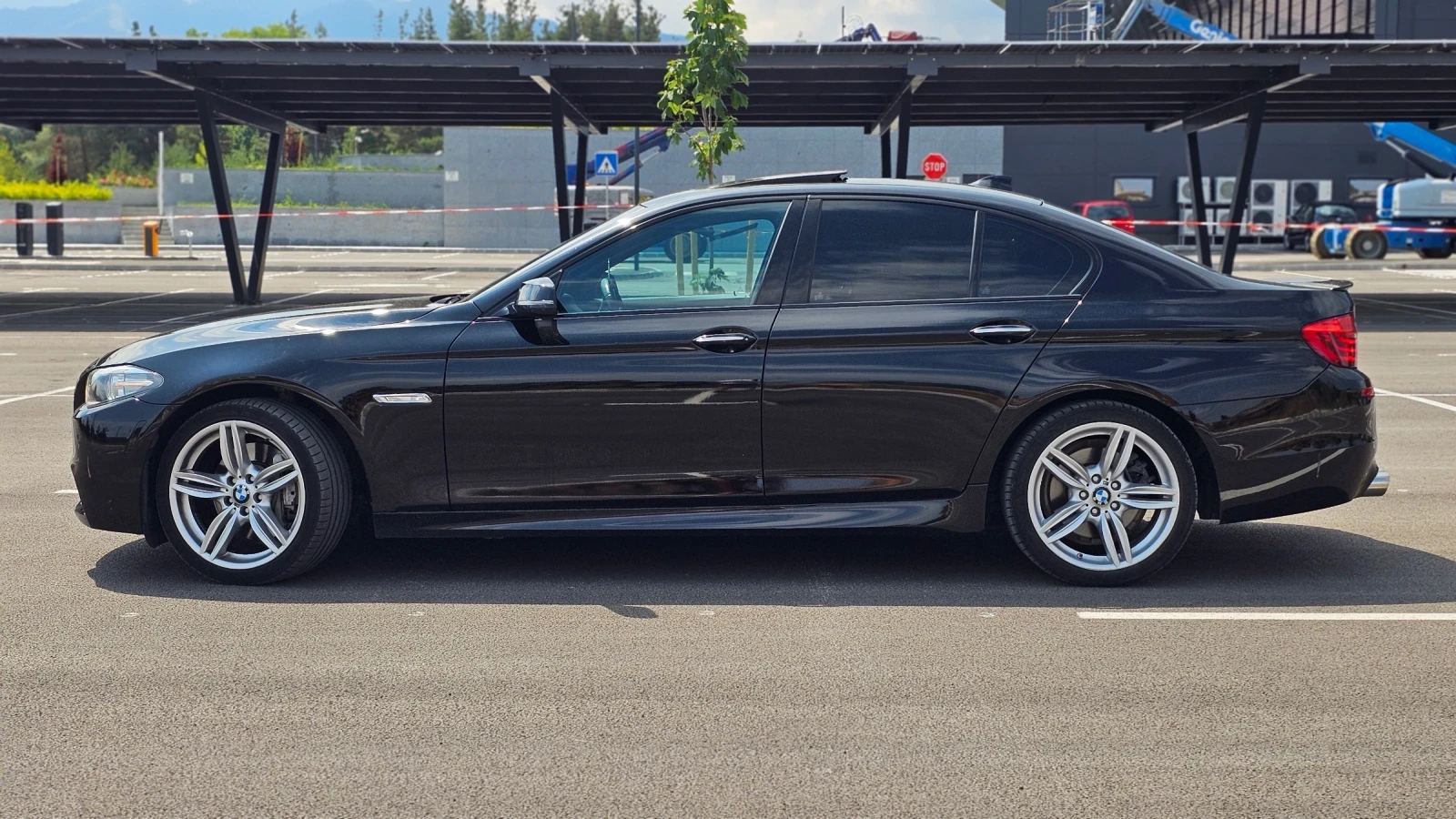 BMW 535 xi M Pack обслужена, снимка 2 - Автомобили и джипове - 54614338