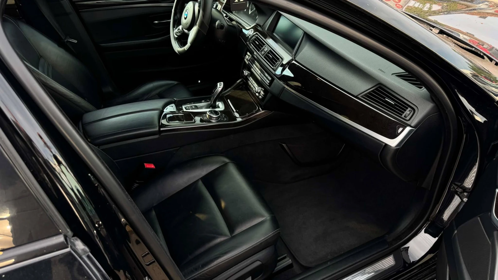 BMW 535 xi M Pack обслужена, снимка 12 - Автомобили и джипове - 54614338