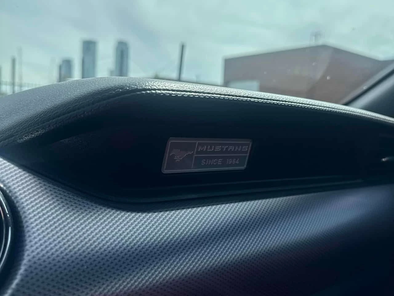 Ford Mustang * EcoBoost* АВТОКРЕДИТ БЕЗ ПЪРВОНАЧАЛНА ВНОСКА* , снимка 11 - Автомобили и джипове - 54667476