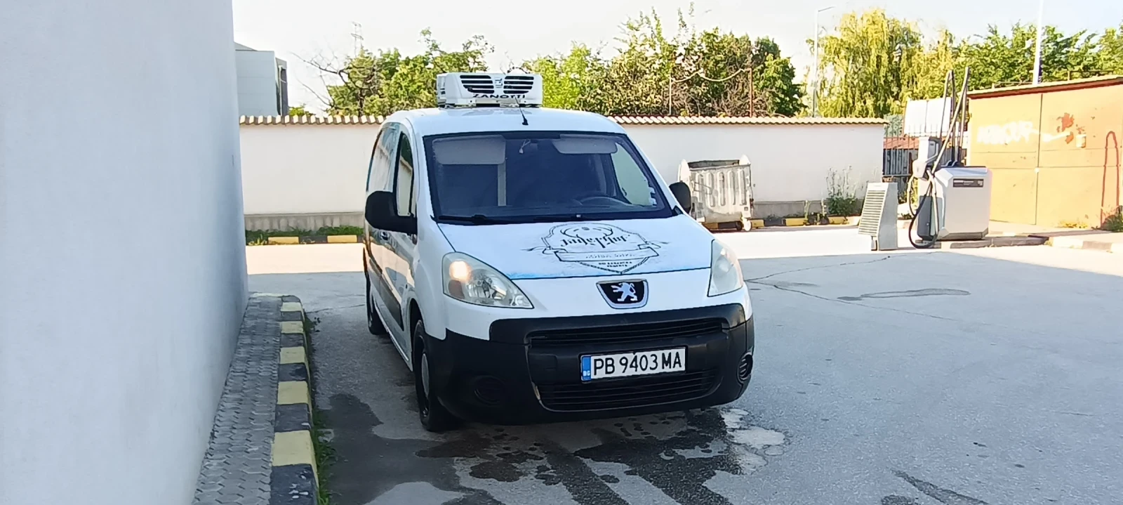 Peugeot Partner 1.6 HDI 75 к.с., снимка 2 - Автомобили и джипове - 54811745