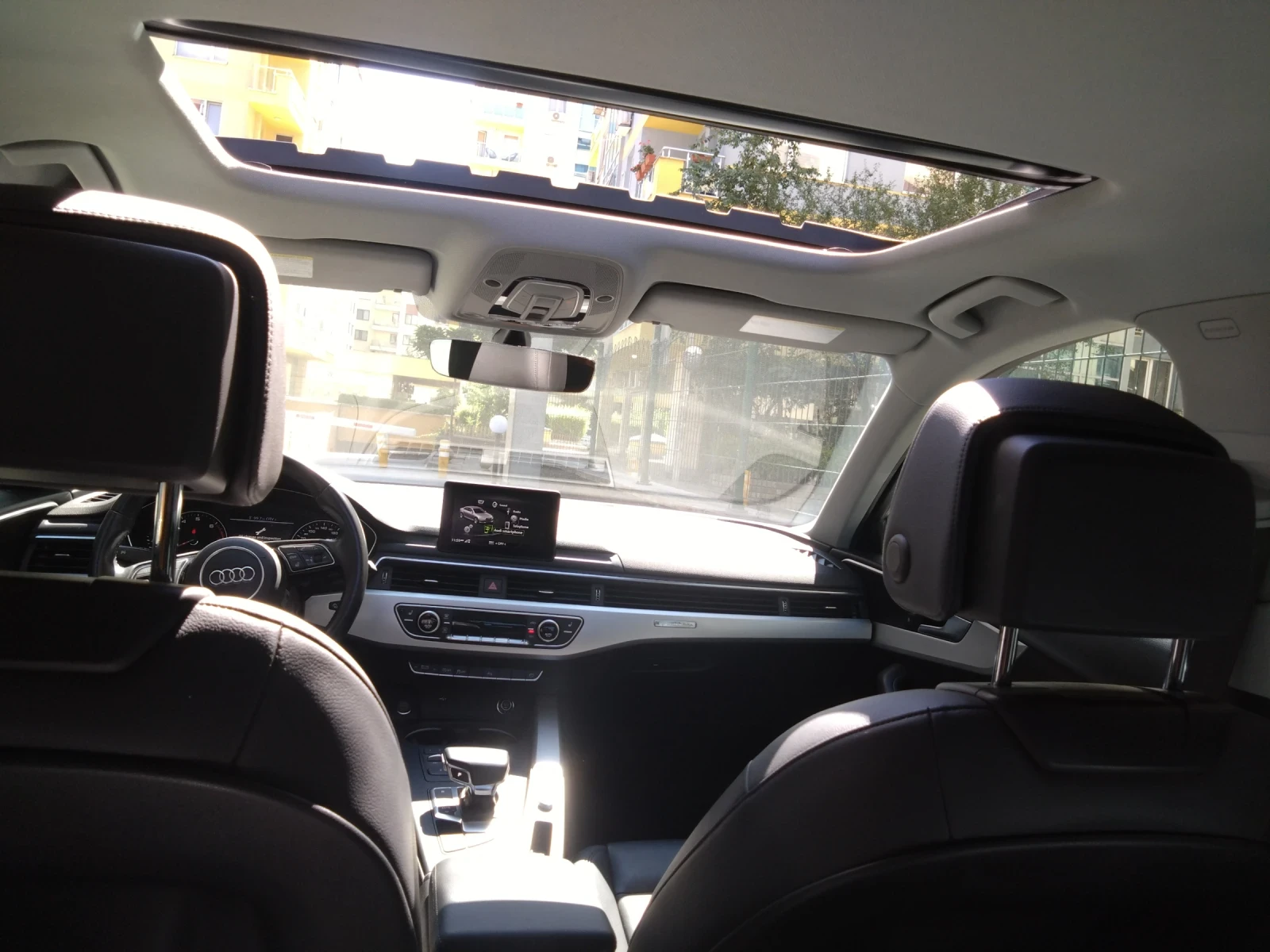 Audi A4 Седан, снимка 14 - Автомобили и джипове - 55742587