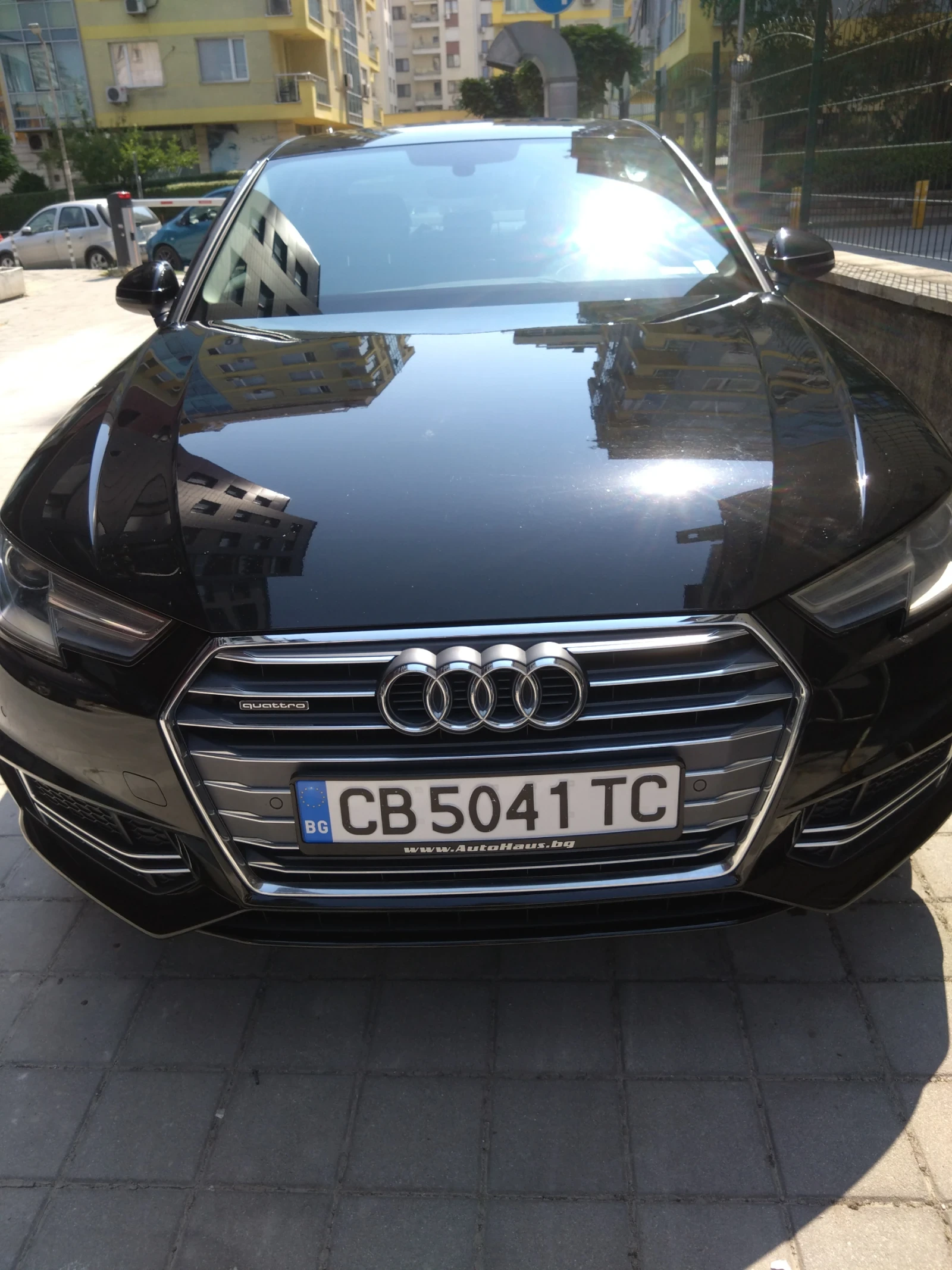 Audi A4 Седан, снимка 3 - Автомобили и джипове - 55742587