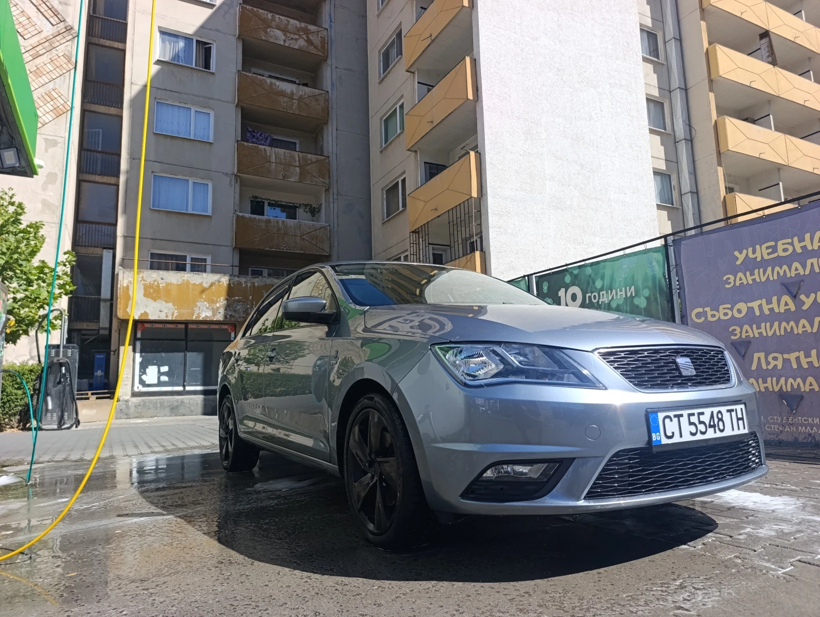 Seat Toledo 1.6 TDI, снимка 2 - Автомобили и джипове - 56175682