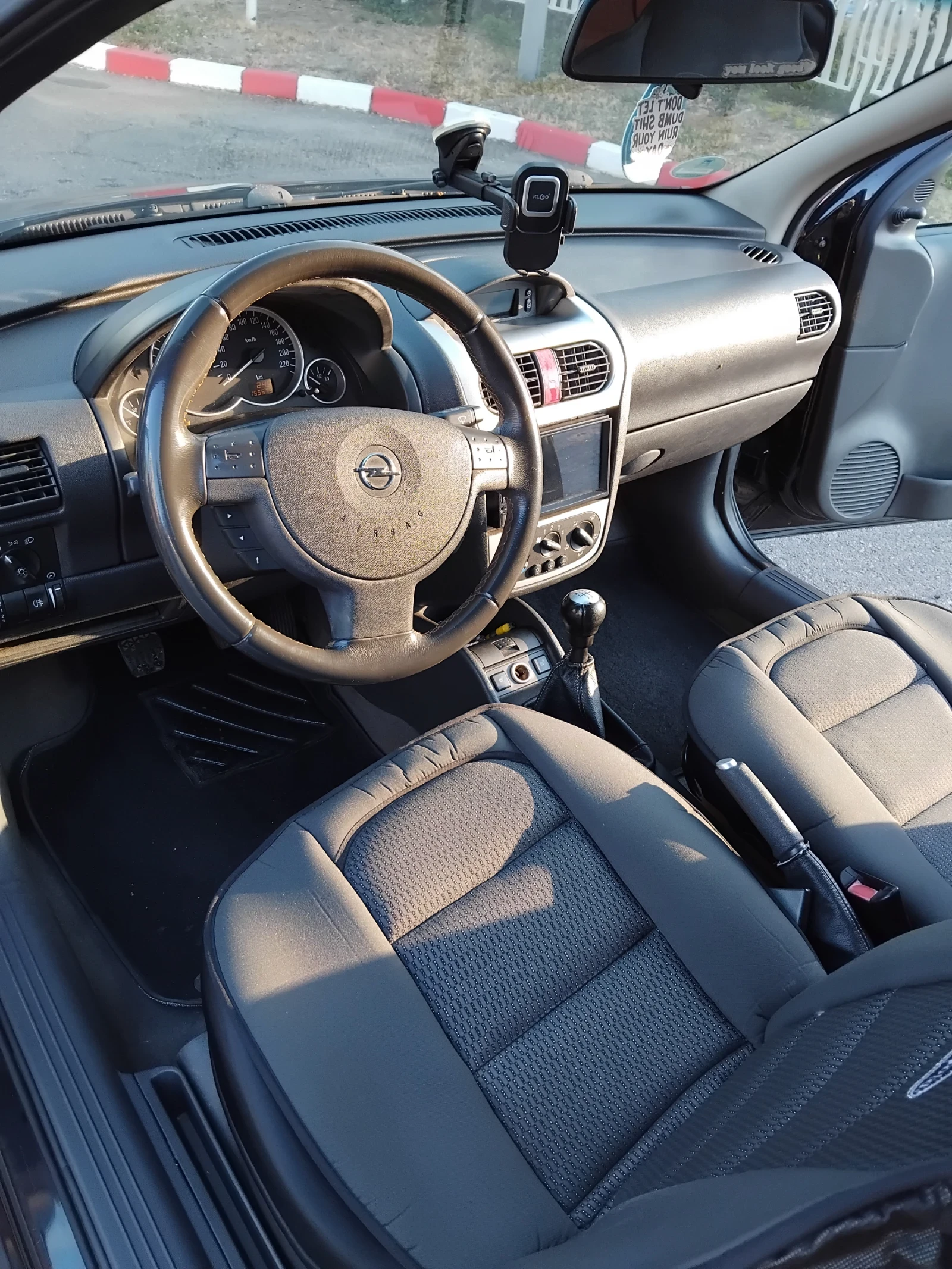 Opel Corsa, снимка 14 - Автомобили и джипове - 56321725
