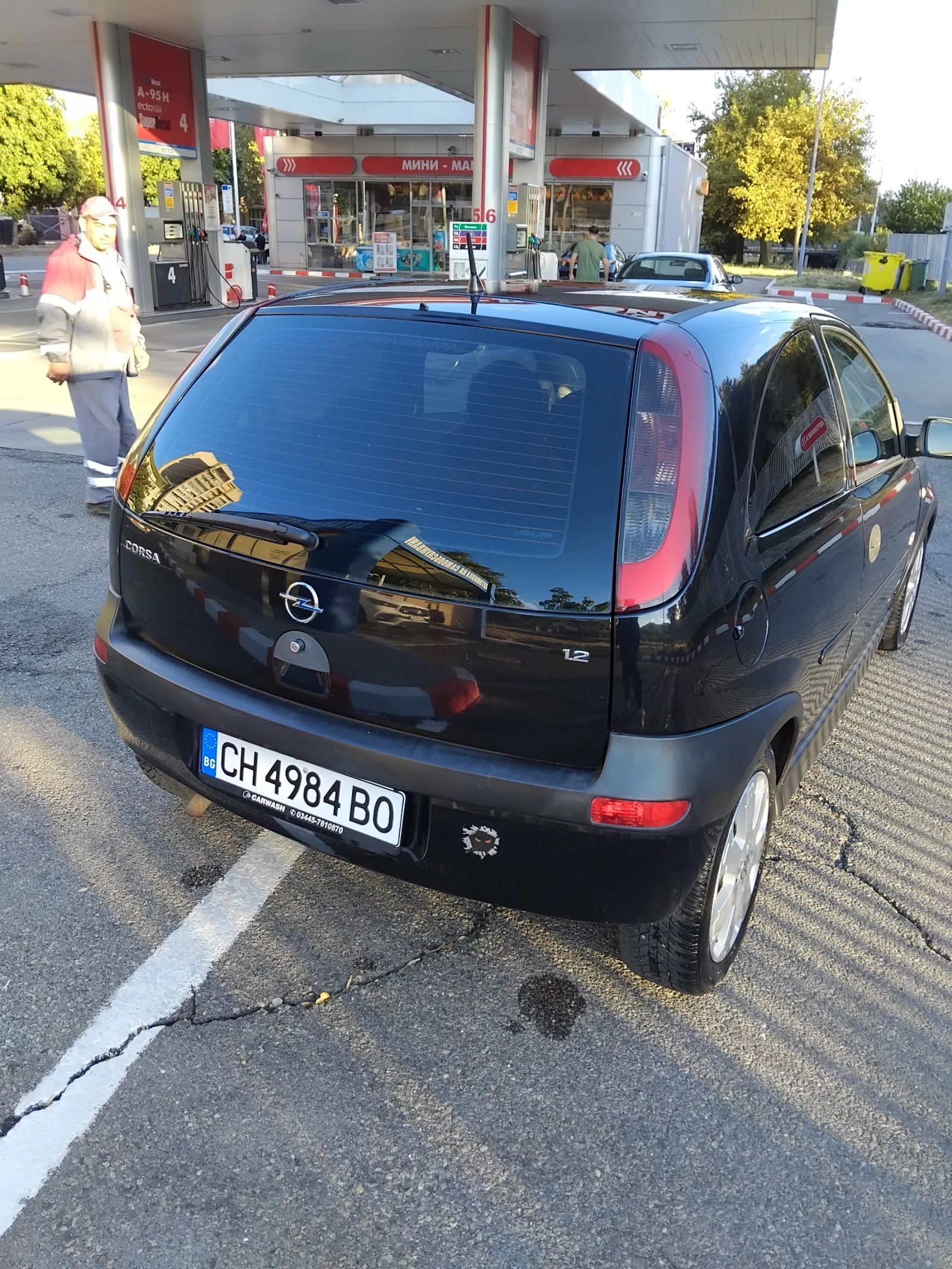 Opel Corsa, снимка 12 - Автомобили и джипове - 56321725