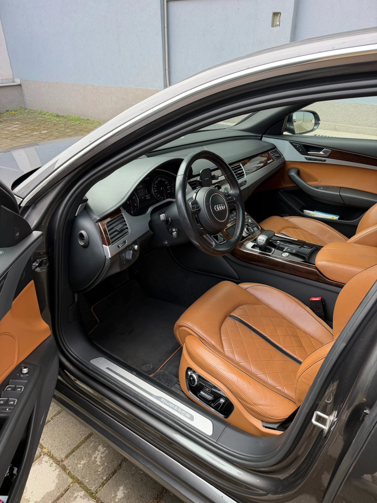 Audi A8 4.2, снимка 6 - Автомобили и джипове - 56621443