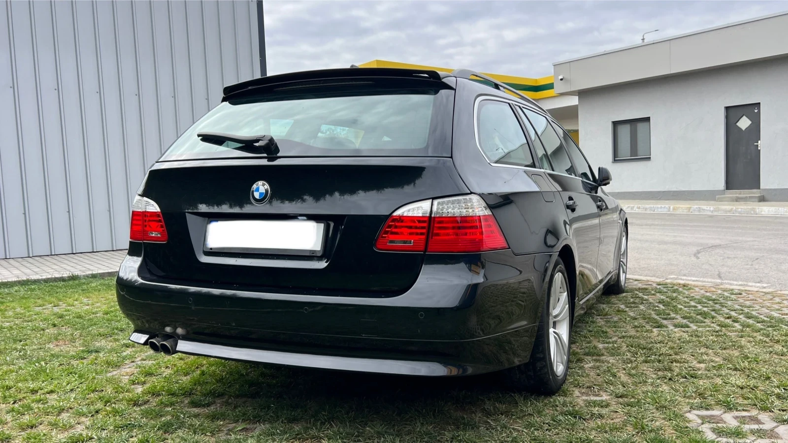 BMW 525 3.0d LCI, снимка 8 - Автомобили и джипове - 56629913