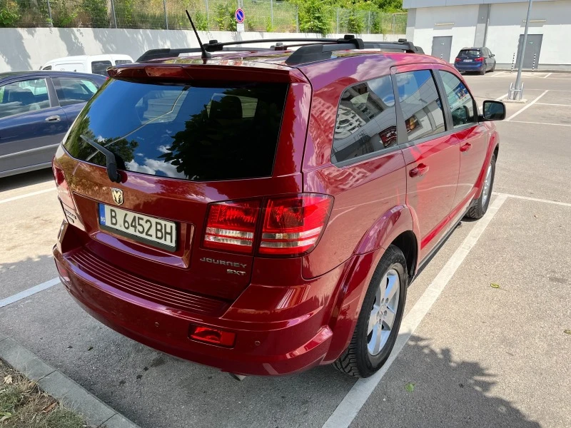 Dodge Journey CRD 2.0 - 7 МЕСТА, снимка 5 - Автомобили и джипове - 46803411