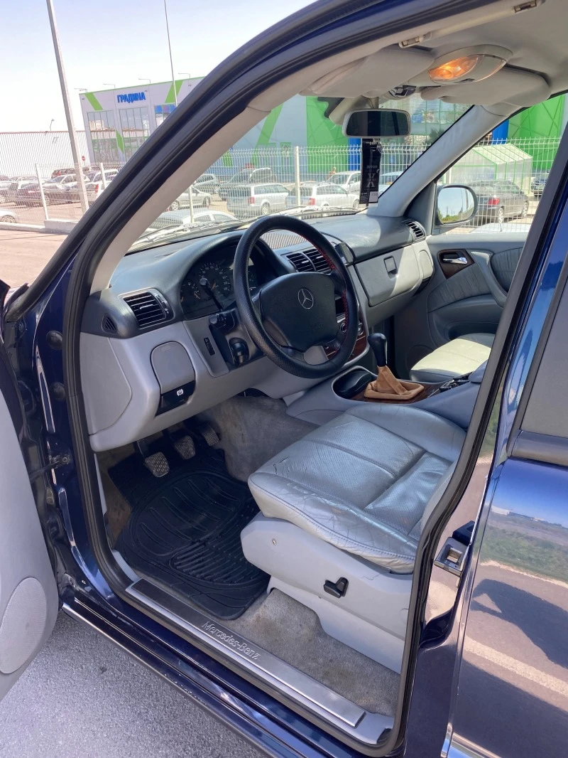 Mercedes-Benz ML 270 CDI, снимка 10 - Автомобили и джипове - 46320198