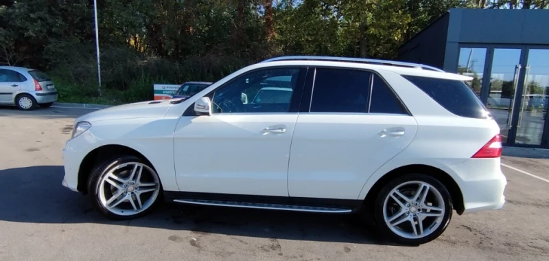 Mercedes-Benz ML 350 Designo, Панорама, снимка 5 - Автомобили и джипове - 47663958