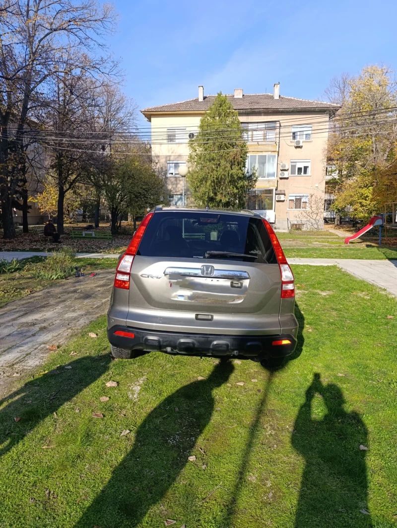 Honda Cr-v 2.0 i-vtec, снимка 5 - Автомобили и джипове - 52507771